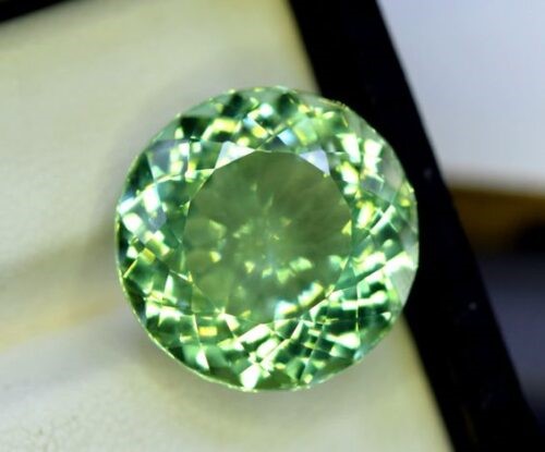 da_Hiddenite_1